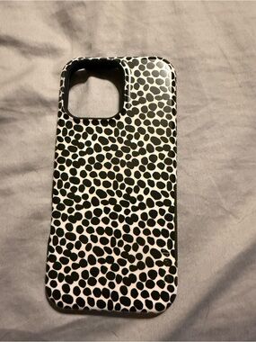 Black & White Spot Pattern Phone Case